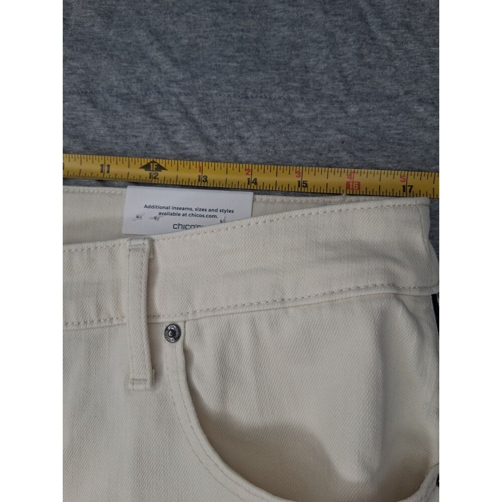 NWT Chico’s Boyfriend Crop Jeans Cream Denim Stretch Pants Piping Detail 2 US 12 - Picture 11 of 15